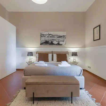 Charming 2 Bedroom In Florencia