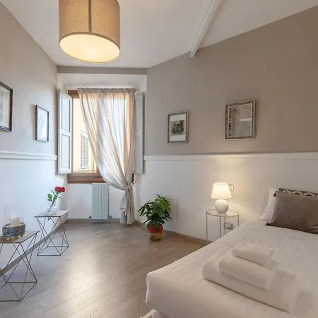Charming 2 Bedroom In Florencia