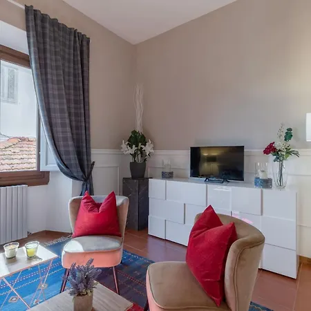 Charming 2 Bedroom In Apartamento