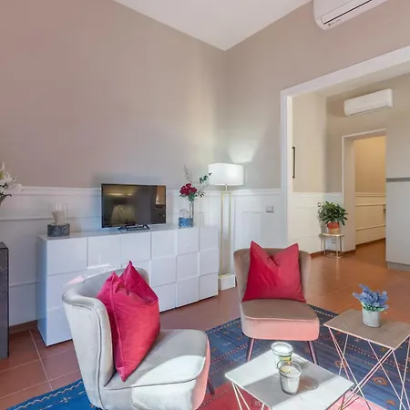 Apartamento Charming 2 Bedroom In Florencia